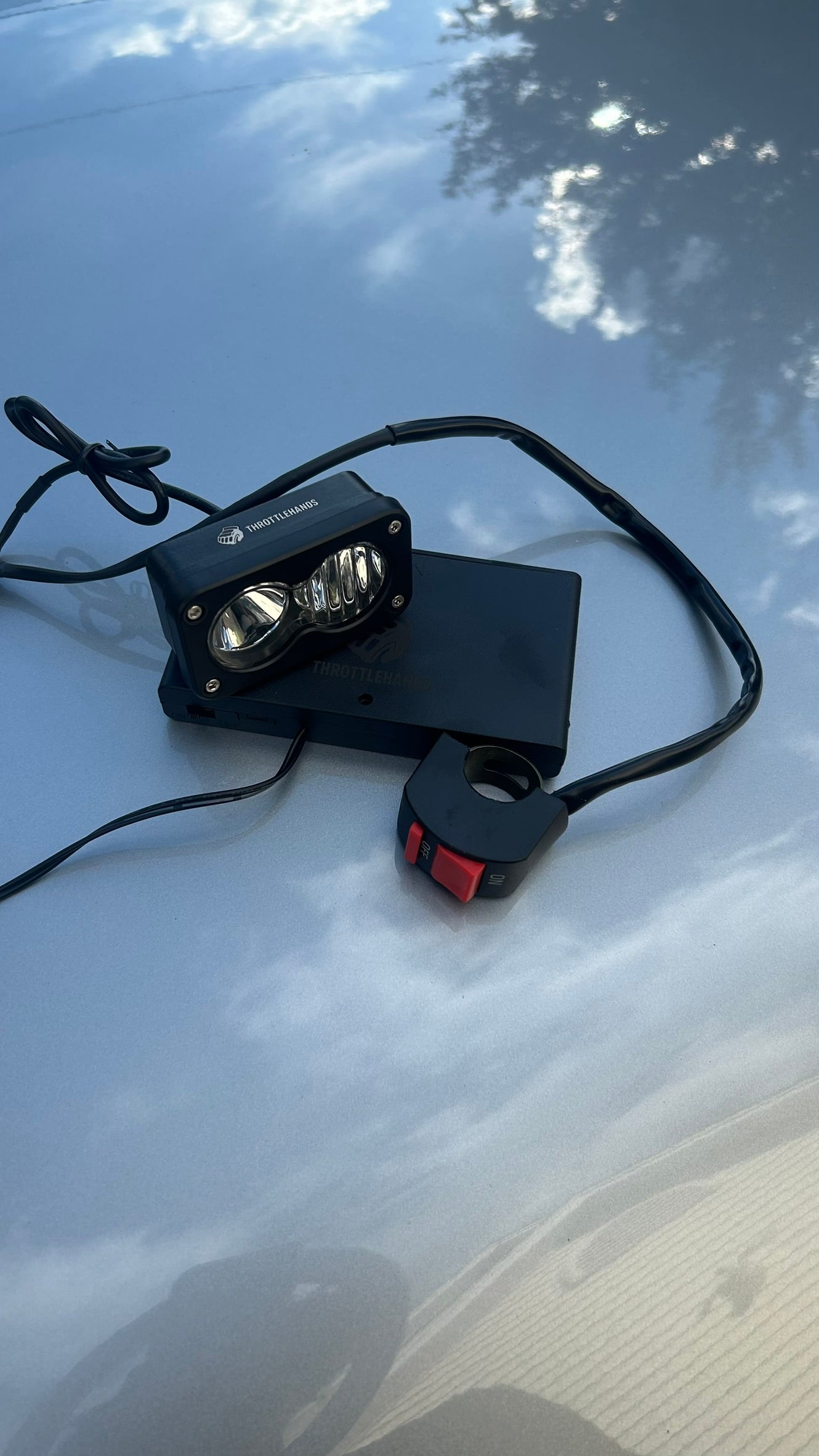 V2 Battery Powered Baja Light