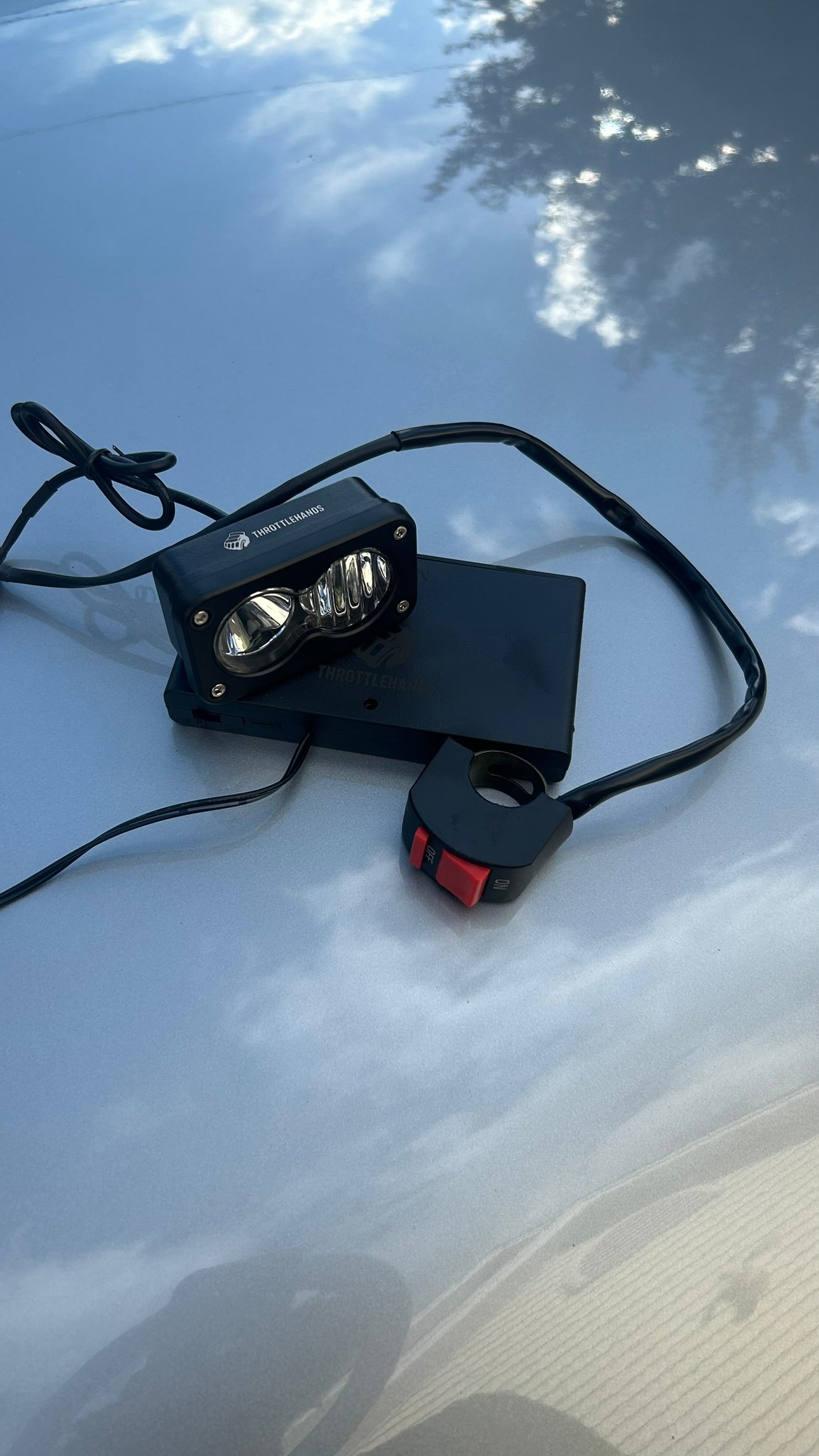 V2 Battery Powered Baja Light